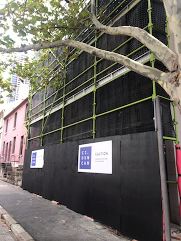 FACADE RECTIFICATION OF A HERITAGE LISTED TERRACE BUILDING IN THE ROCKS, SYDNEY IS UNDERWAY